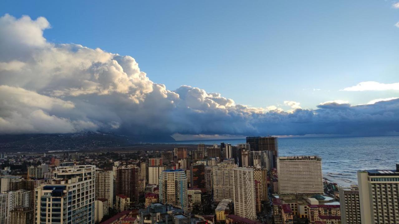 Orbi City 45 Floor Batumi Exterior foto